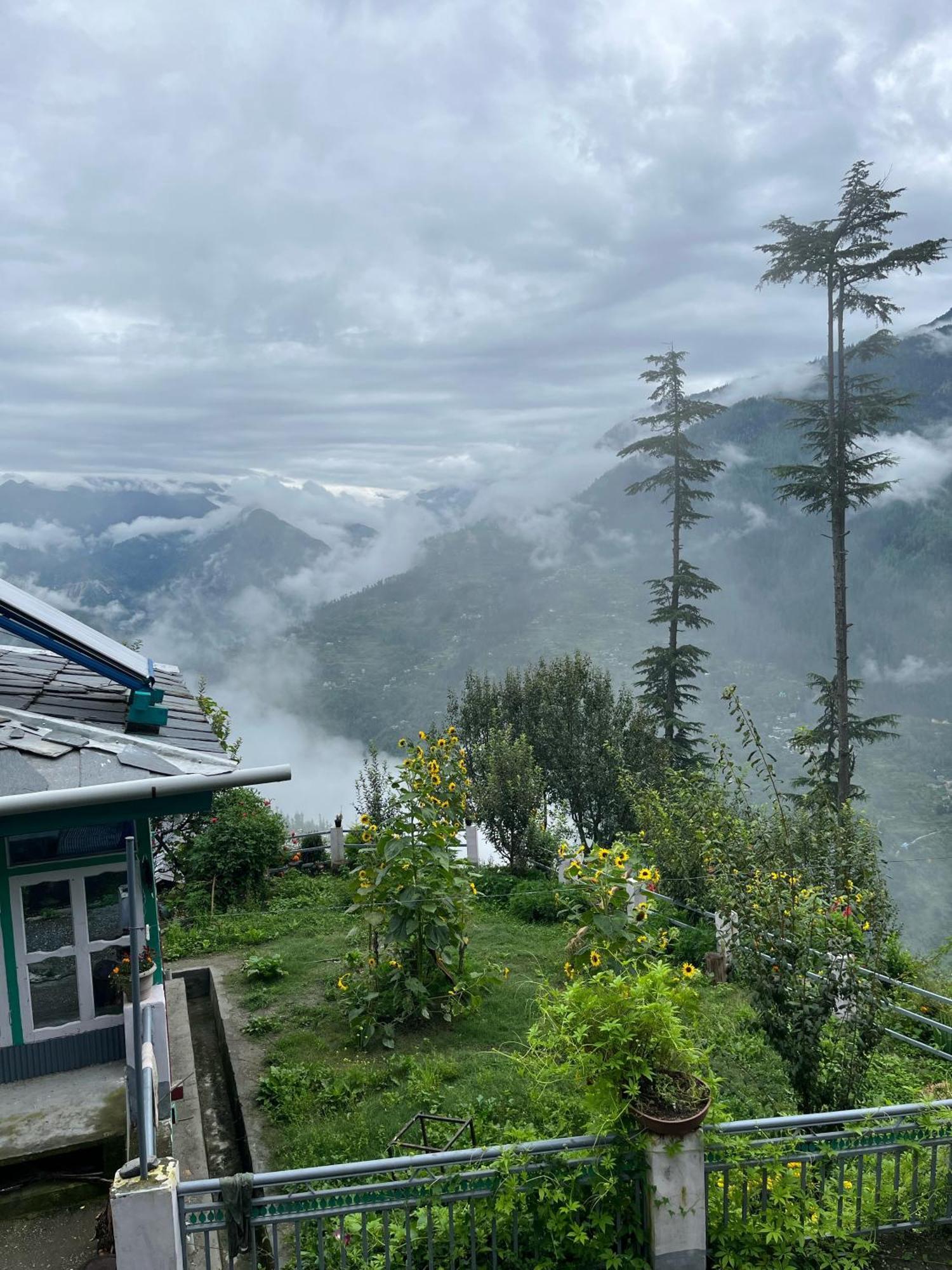 Mountain Eyrie Hotel Banjar Luaran gambar